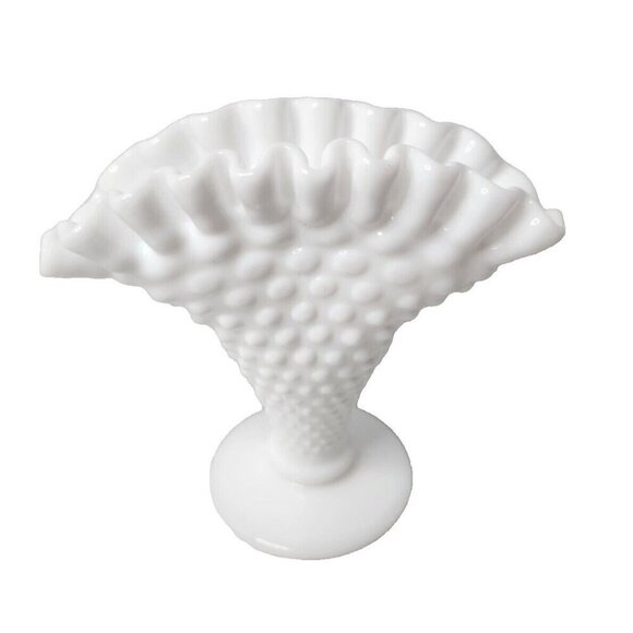 Vintage Fenton Milk Glass Hobnail Piano Fan Scalloped Miniature Vase White MCM - Picture 1 of 6